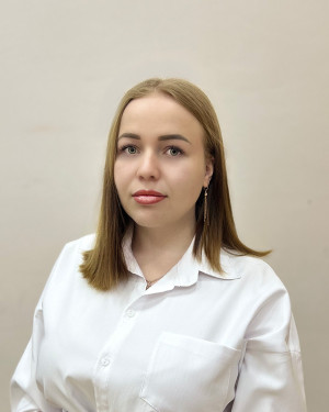 Педагогический работник Хомякова Елизавета Андреевна